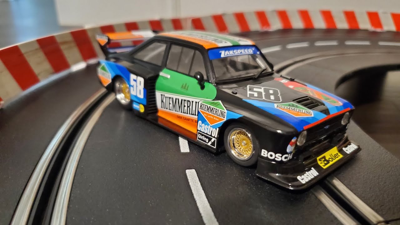 Sideways Group 5 Escort slotcar review.