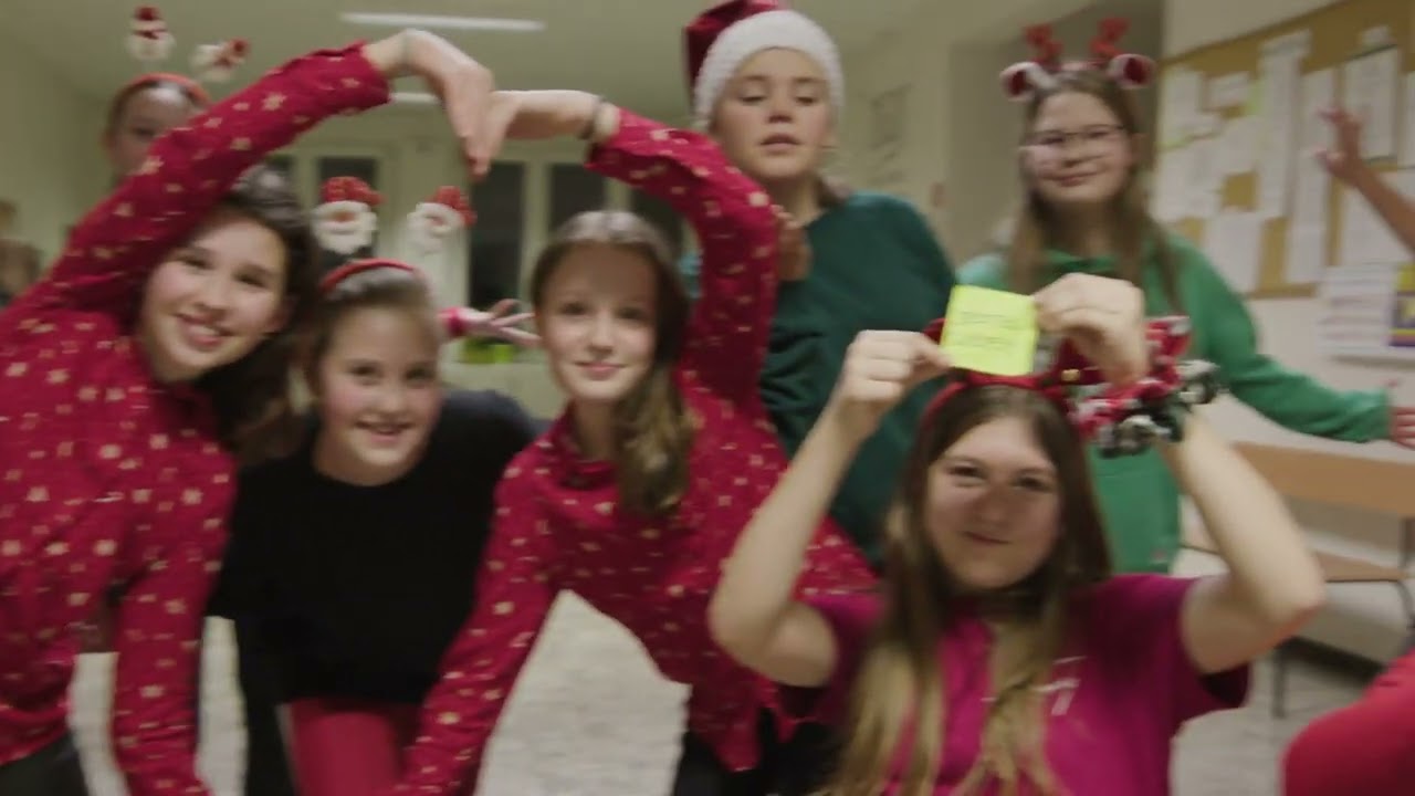 " Bo idą święta"  filmik świąteczny Studio Tańca LET'S DANCE  2023