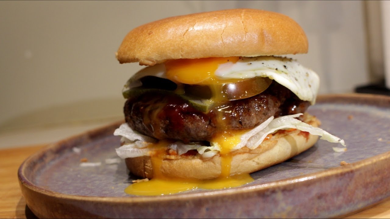 Sunny side-up Burger recipe