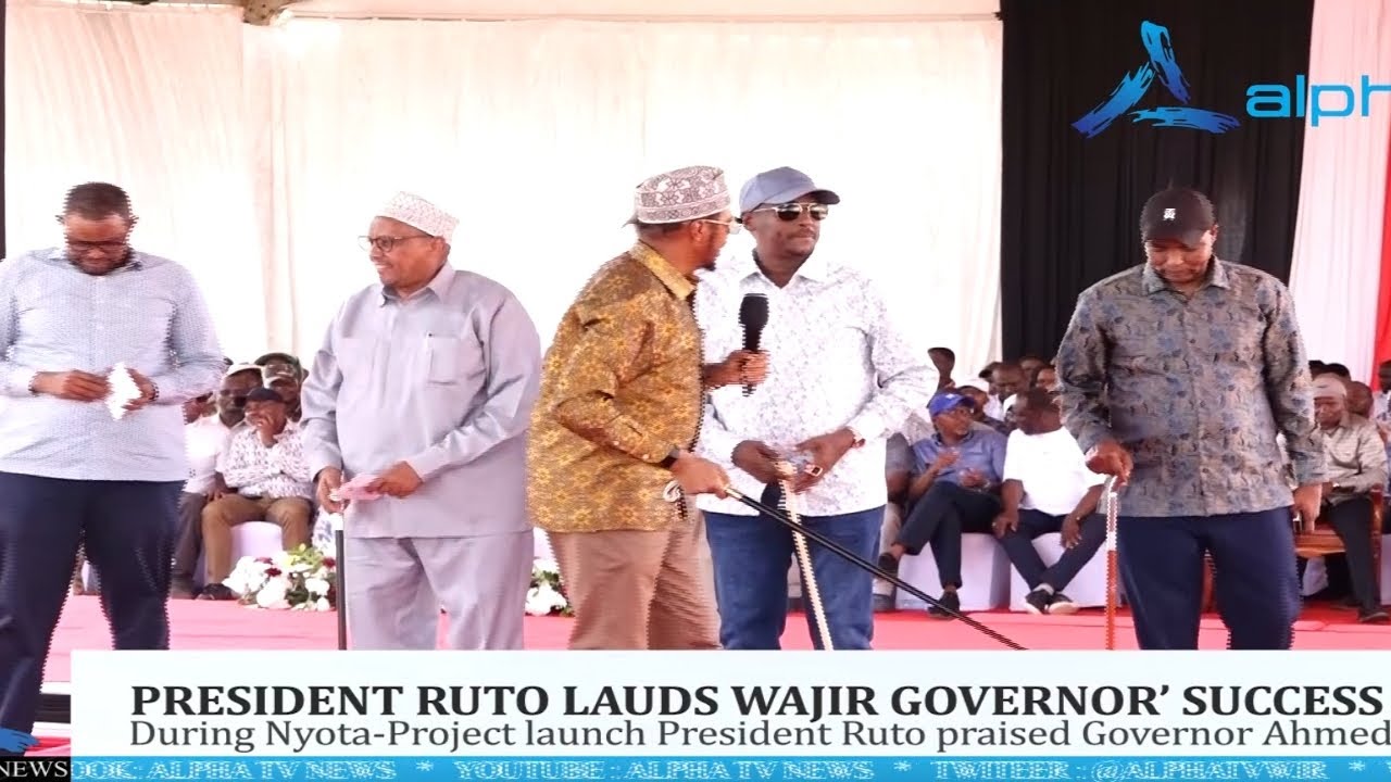 Leaders of North Eastern applaud President William Ruto for his development in the province||