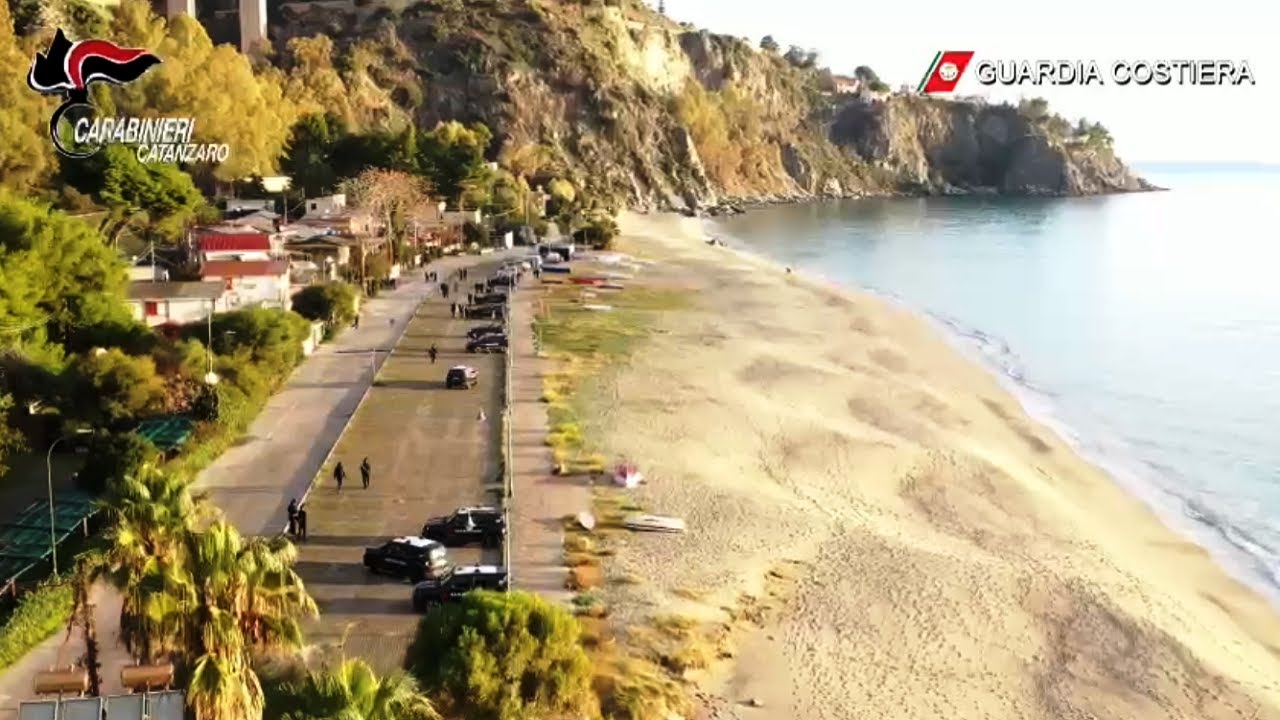 Caminia di Stalettì (CZ): L'ecomostro' sarà abbattuto