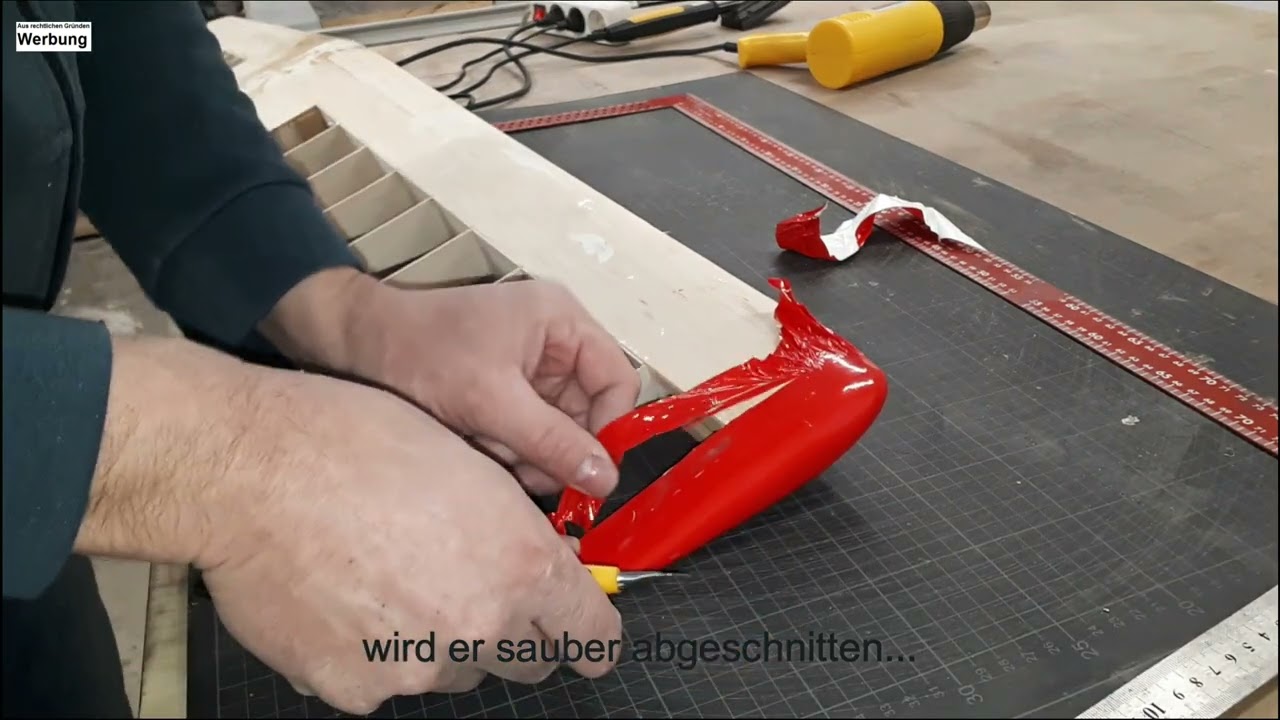 Eine Tragfläche neu bespannen