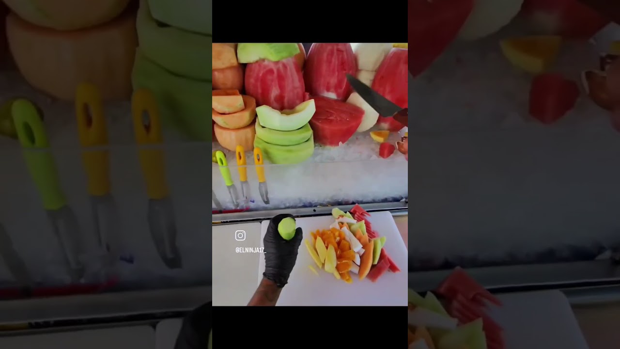 amazing fruit cutting skills by el ninja #elninja#ytshorts#fruitninja #fruitcutting#fruitseller#shop