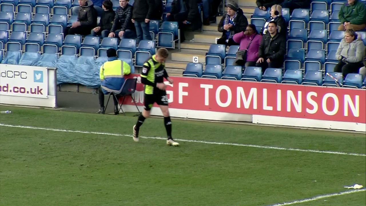 Chesterfield v Bury