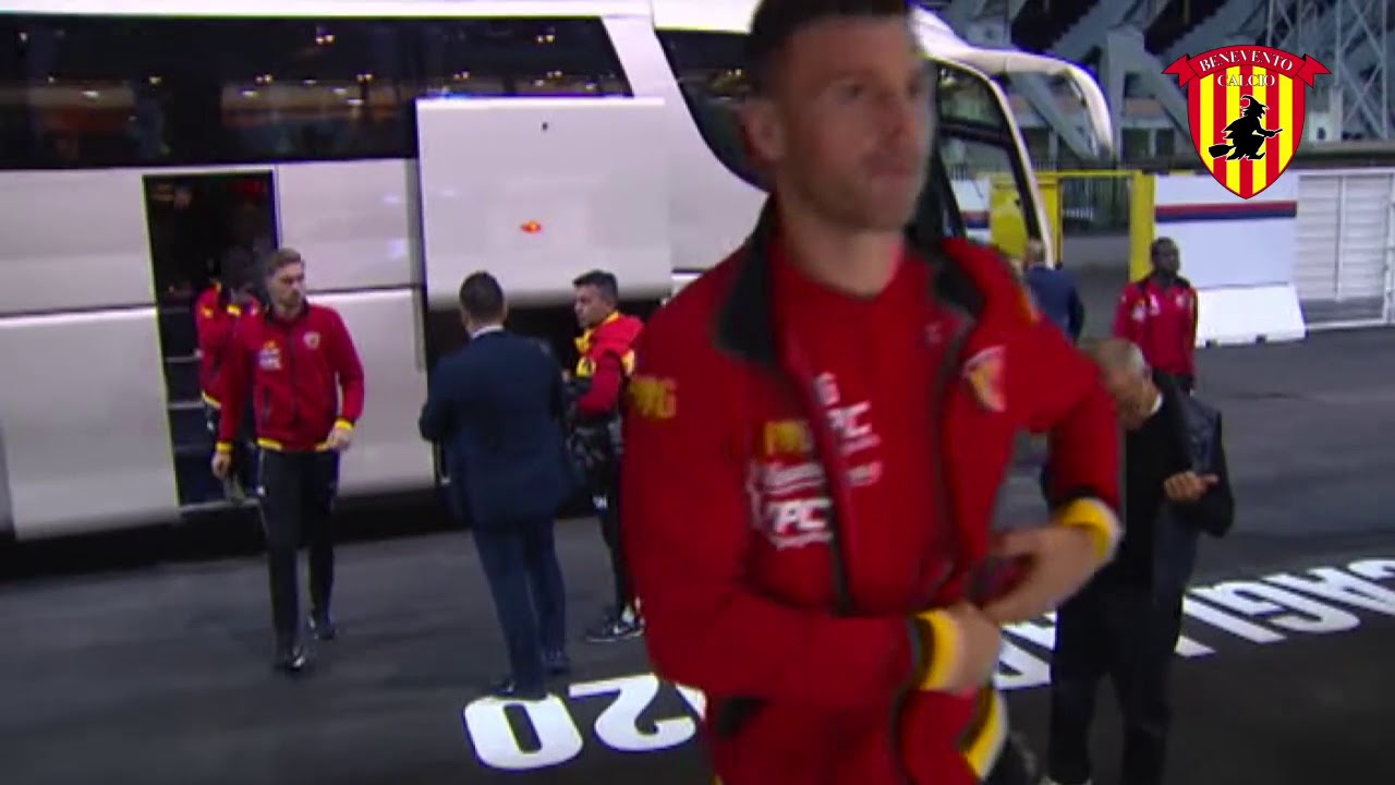 Arrivo del Benevento Calcio presso  lo Stadio Sant'Elia di Cagliari