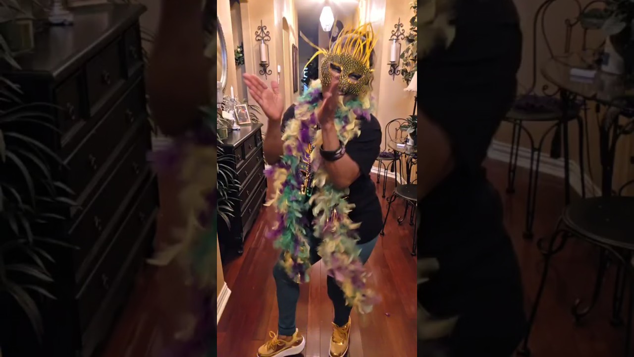 Mardi Gras Fat Tuesday Celebration 🍾