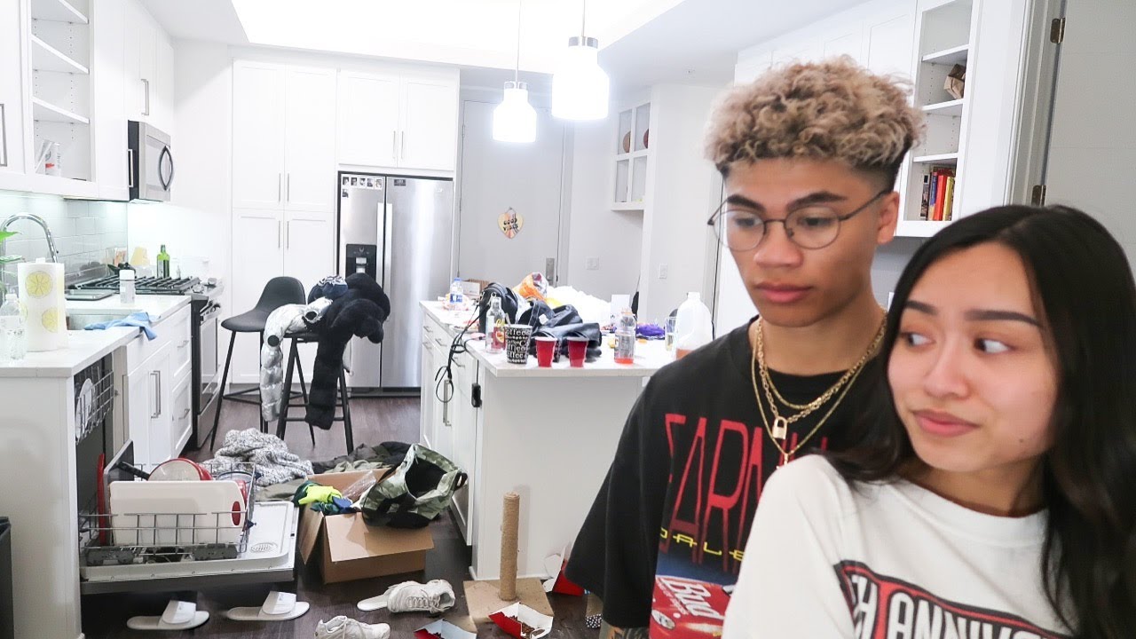 EXTREME CLEAN WITH US