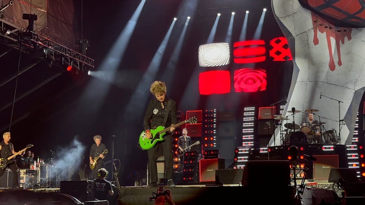 Green Day Performs “Holiday” LIVE At Welcome To Rockville 2025 Daytona Beach, Florida 5.16.25