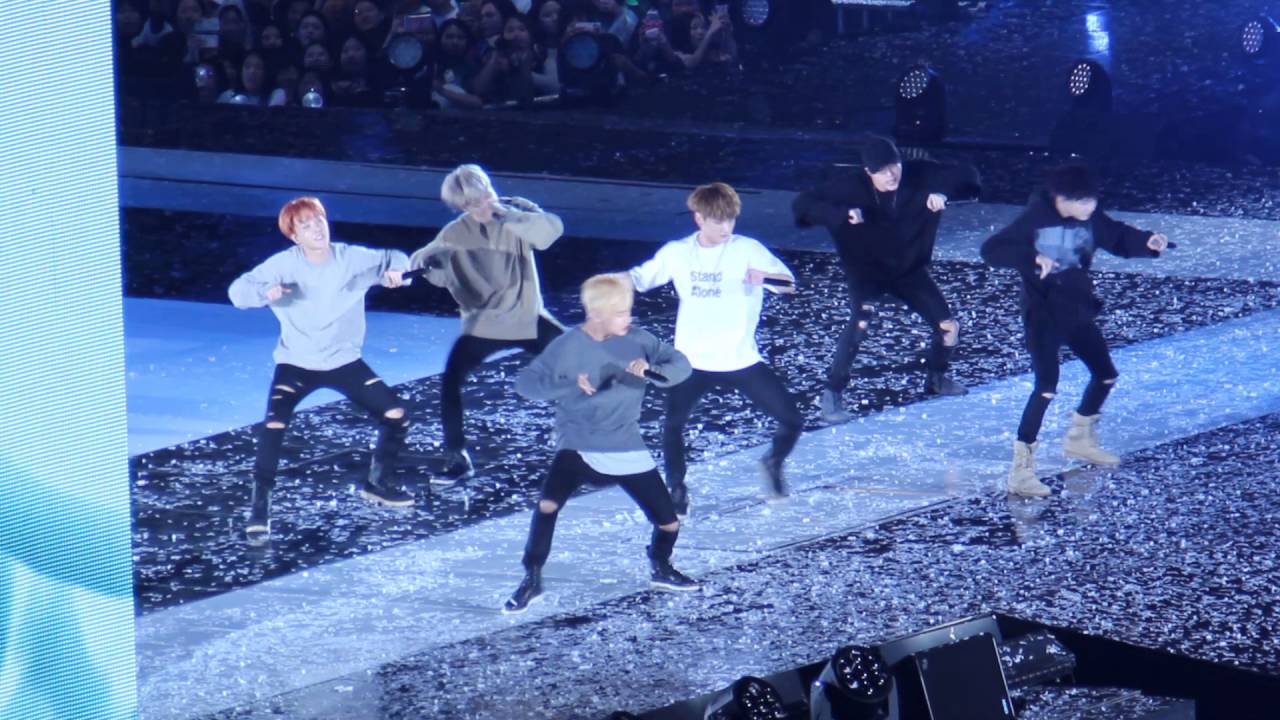 [FANCAM] 161001 BTS - Save Me & Dope @ Busan One Asia Festival 2016