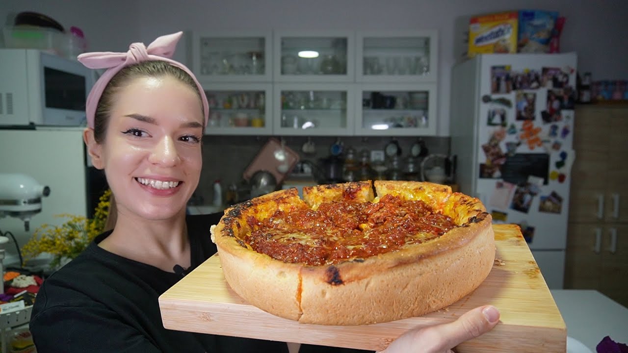 Chicago Deep Dish Pizza! Putuj stomakom