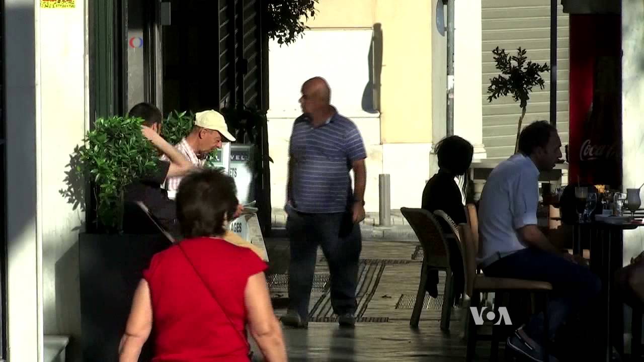 Greece Teeters on Brink of Euro Exit as Referendum Approaches