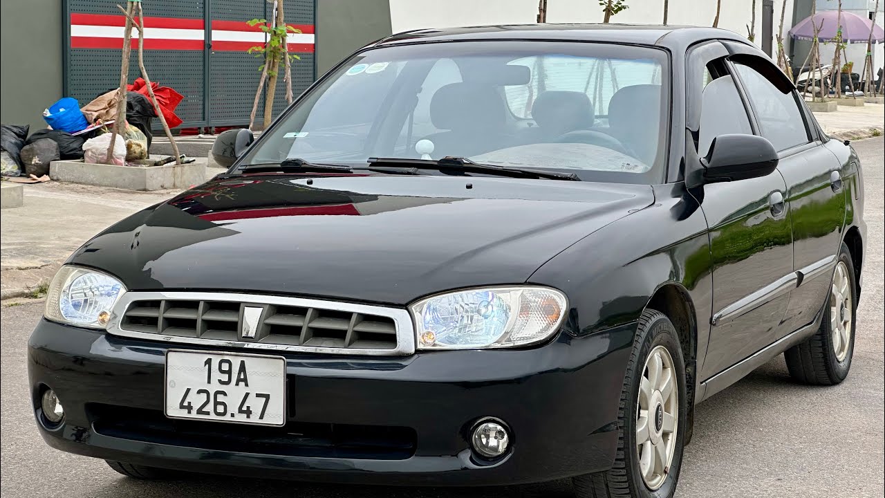 Bán siêu phẩm spectra 2005 đời cuối giá hạt rẻ thay xe máy các bác nhanh tay lh0911699919