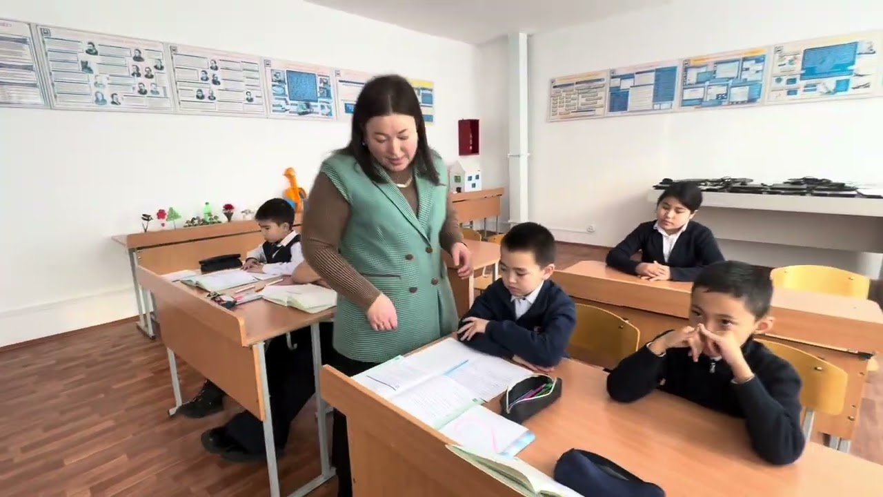 Көмектес септік. 4 сынып Мухаметкалиева А.А
