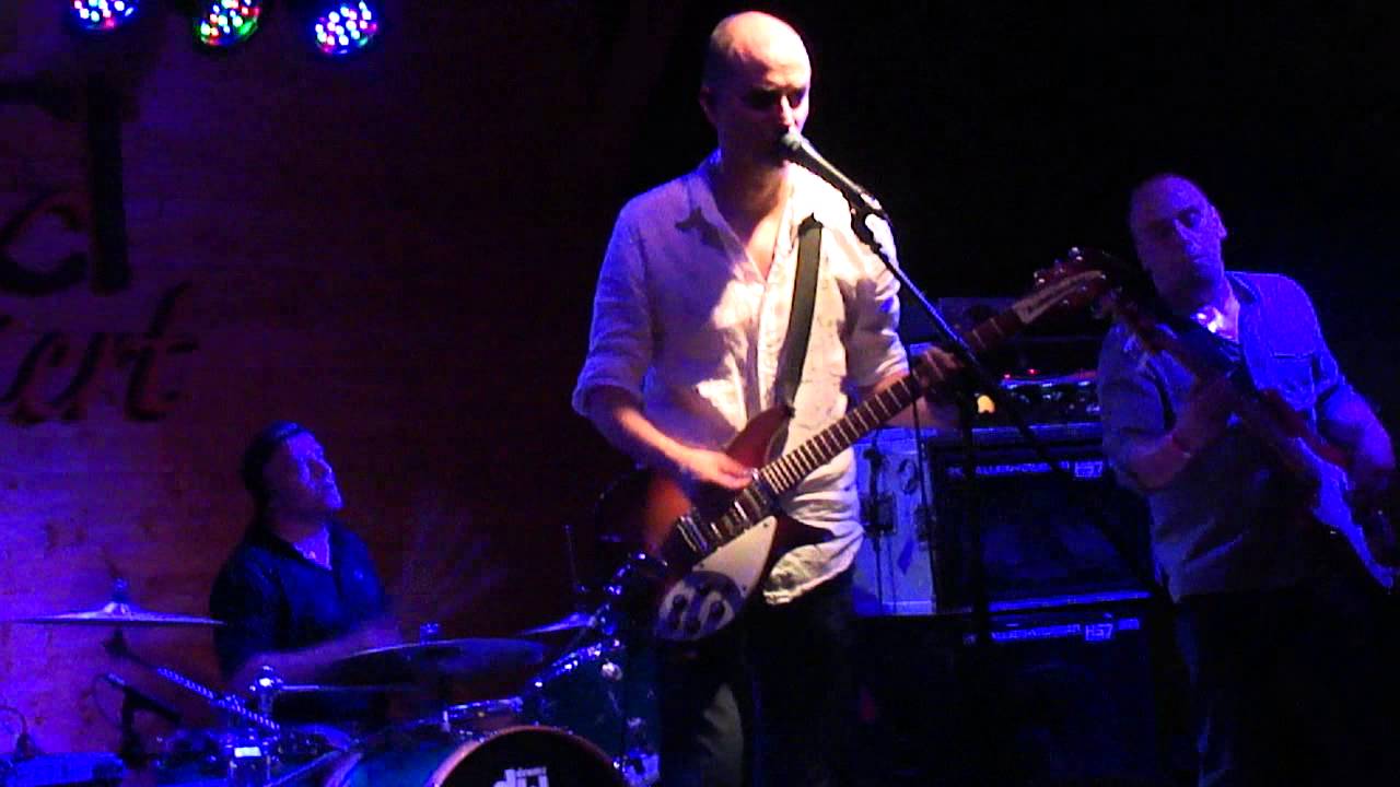 Heaven Street Seven - A réten (@ Kobuci)