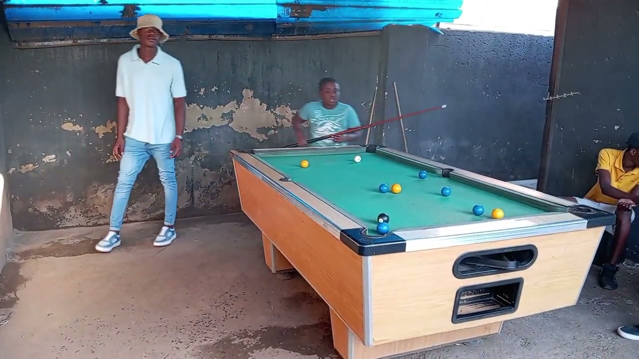 Snooker exhibition match part 22