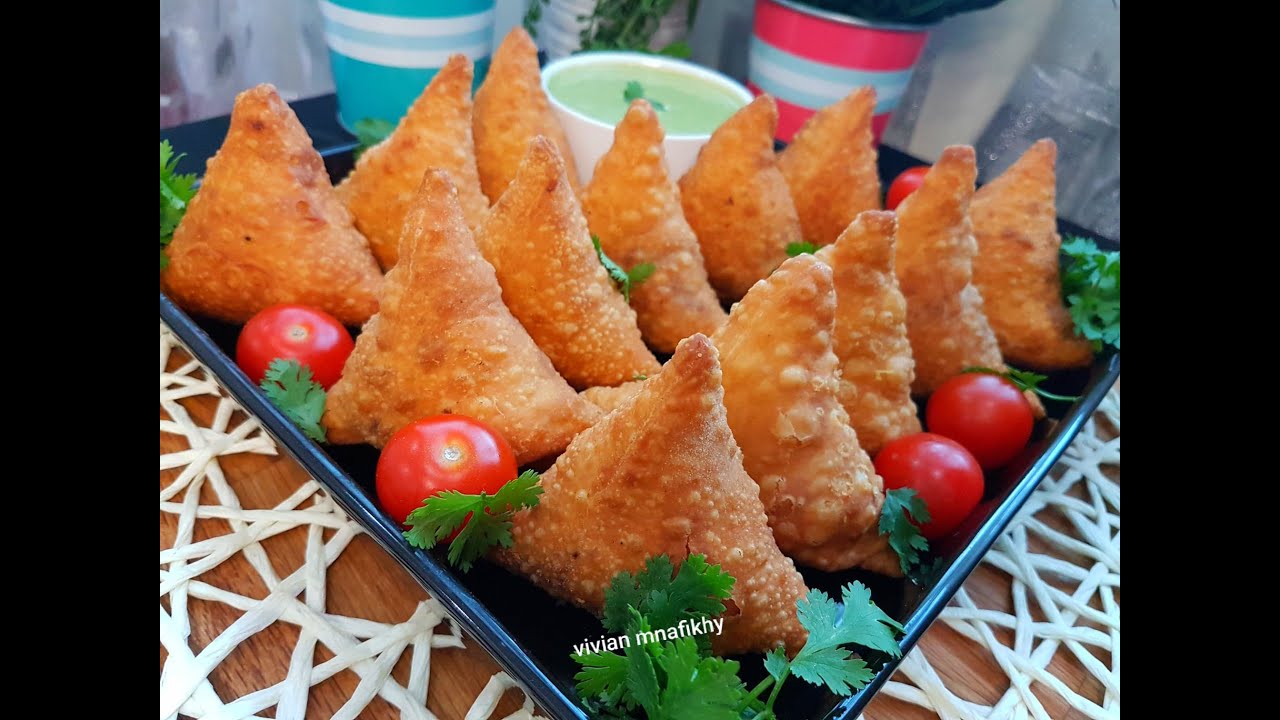سمبوسك هندي أوسمبوسة مقرمش وبحشوة رائعة😋وعجينة رهيبة🤩وصوص لذيذ👌ومع طريقة تفريزه لشهر رمضان المبارك 😍