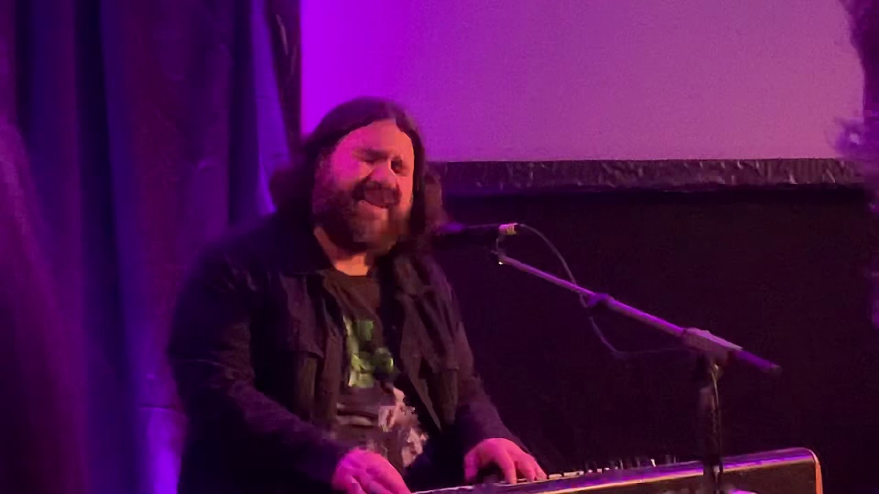 Love&rsquo;s A Game-Romeo Stodart at Butesong
