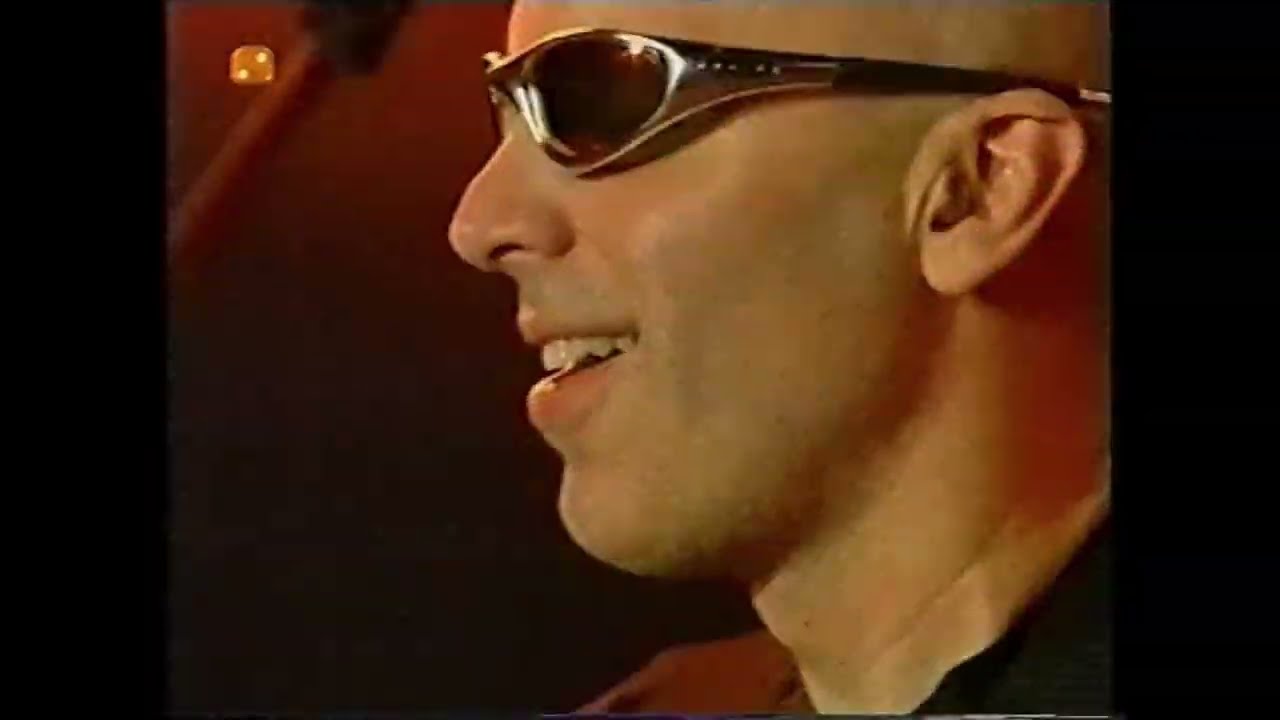 Joe Satriani live at Montreux 2000