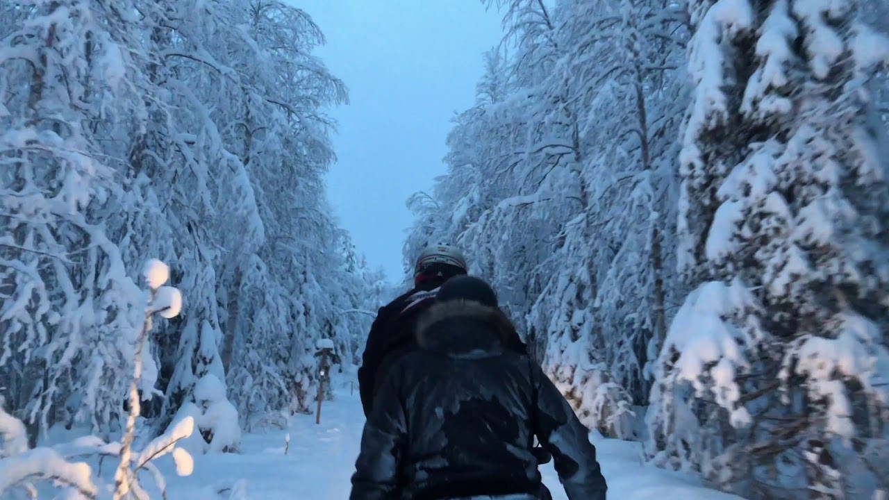 Finland التصوير في الثلوج في فنلندا