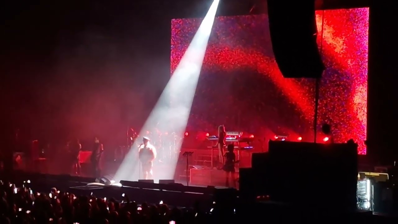 Till Lindemann, Intro+Zunge, Riga 30 11 2023, live