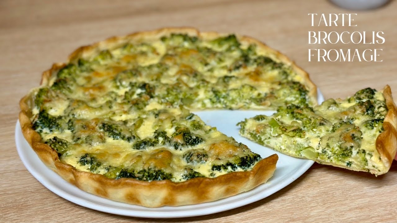 UNE RECETTE SIMPLE ET RAPIDE D’ÉTÉ ? LA TARTE AU BROCOLIS ET AU FROMAGE  🥦🧀 vous allez l’adopter 👌🏻