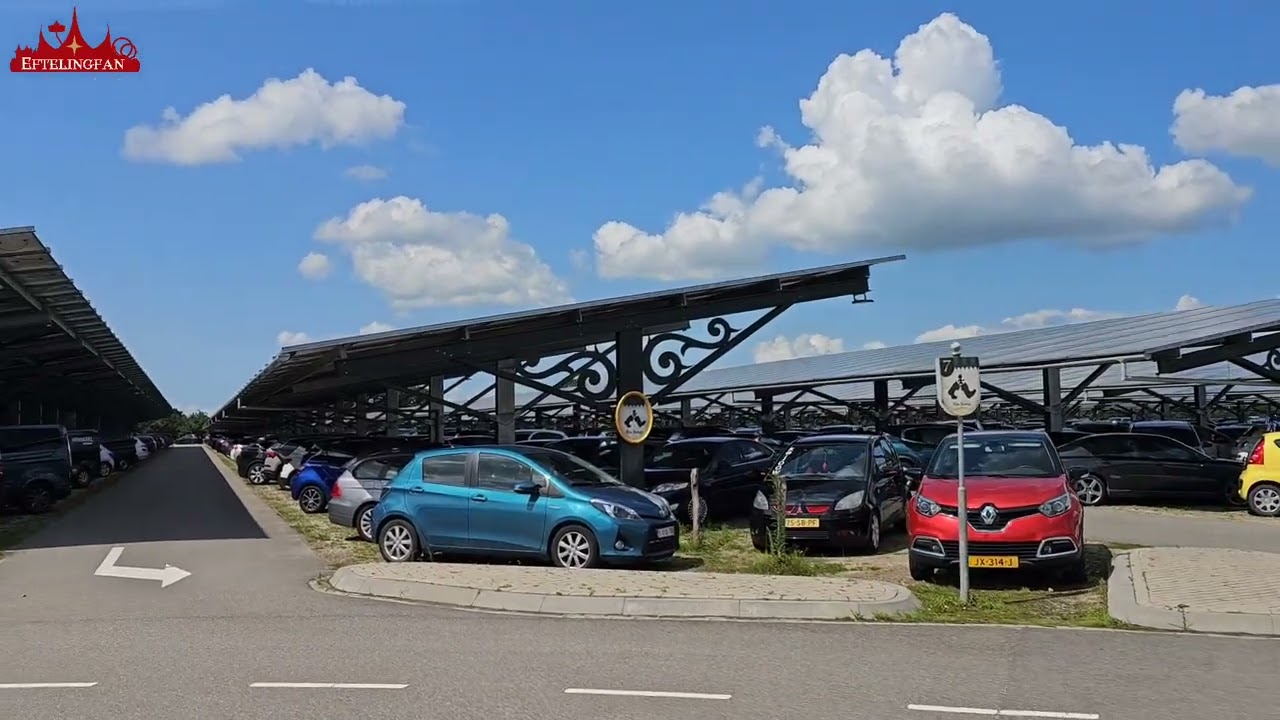 Vanaf de ingang van de Efteling naar de verste extra parkeerplaatsen (P3)