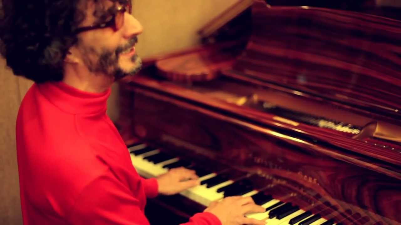 FITO PÁEZ /// Fue Amor /// DESUBICADOS.TV