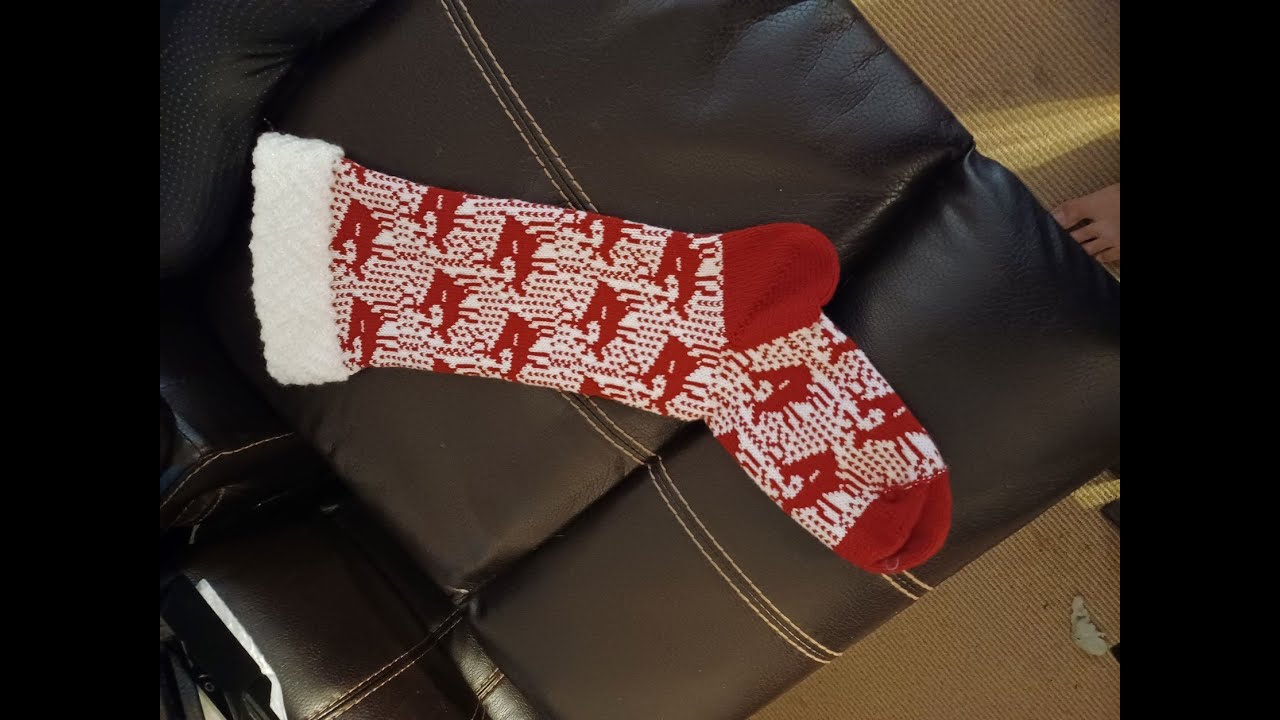 Knitting a Flat bed stocking