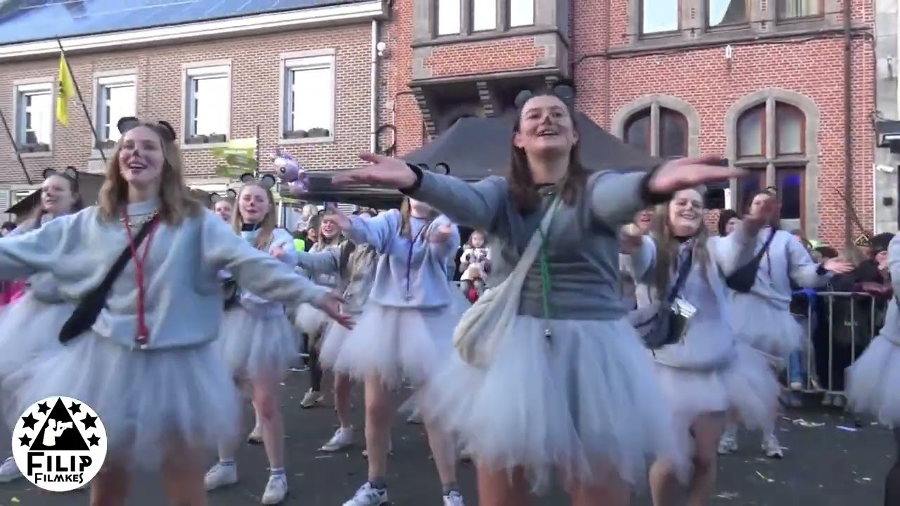 de muisekes ( meisjes van de  Chiro  van Opwijk