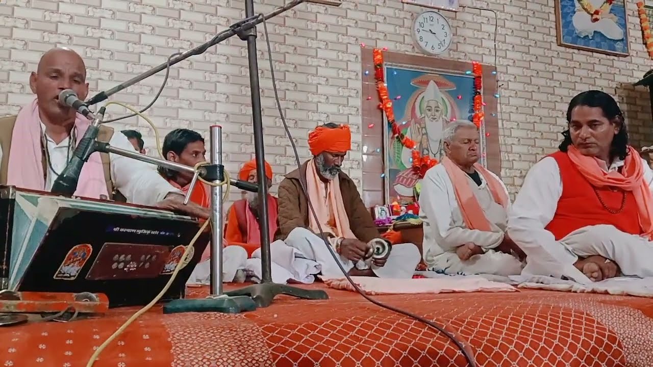 #साधो #भाई #सत का #मार्ग झिणा, #संतश्रीगरीबदासजी महाराज कुटिया #वजीतपुरा #पंजाब में हरि सत् #साहेब 🙏