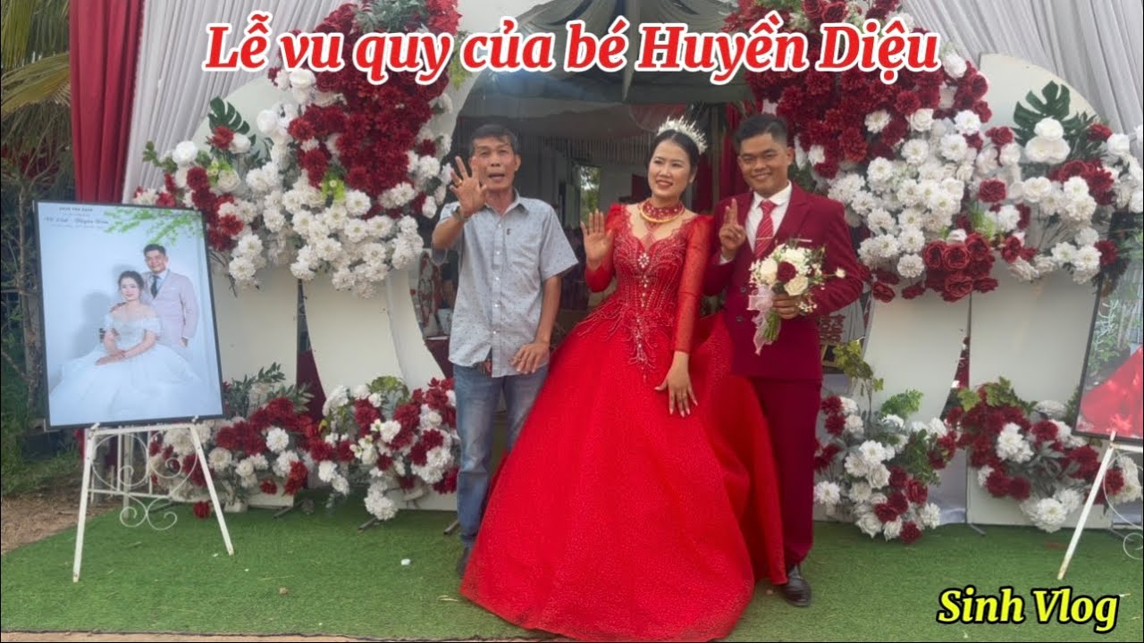 Bà con dự lễ vu quy của Huyền Diệu