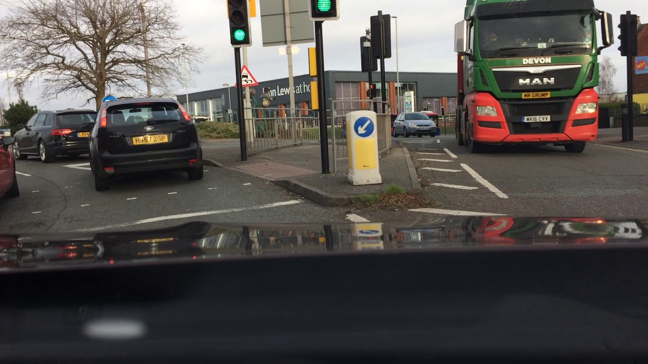 Driving in Parkstone, Poole 5th February pre lockdown.