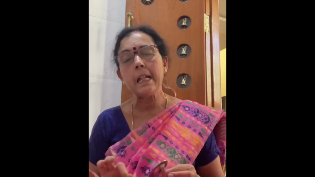Krishna Govindha Govindha gaathe raho