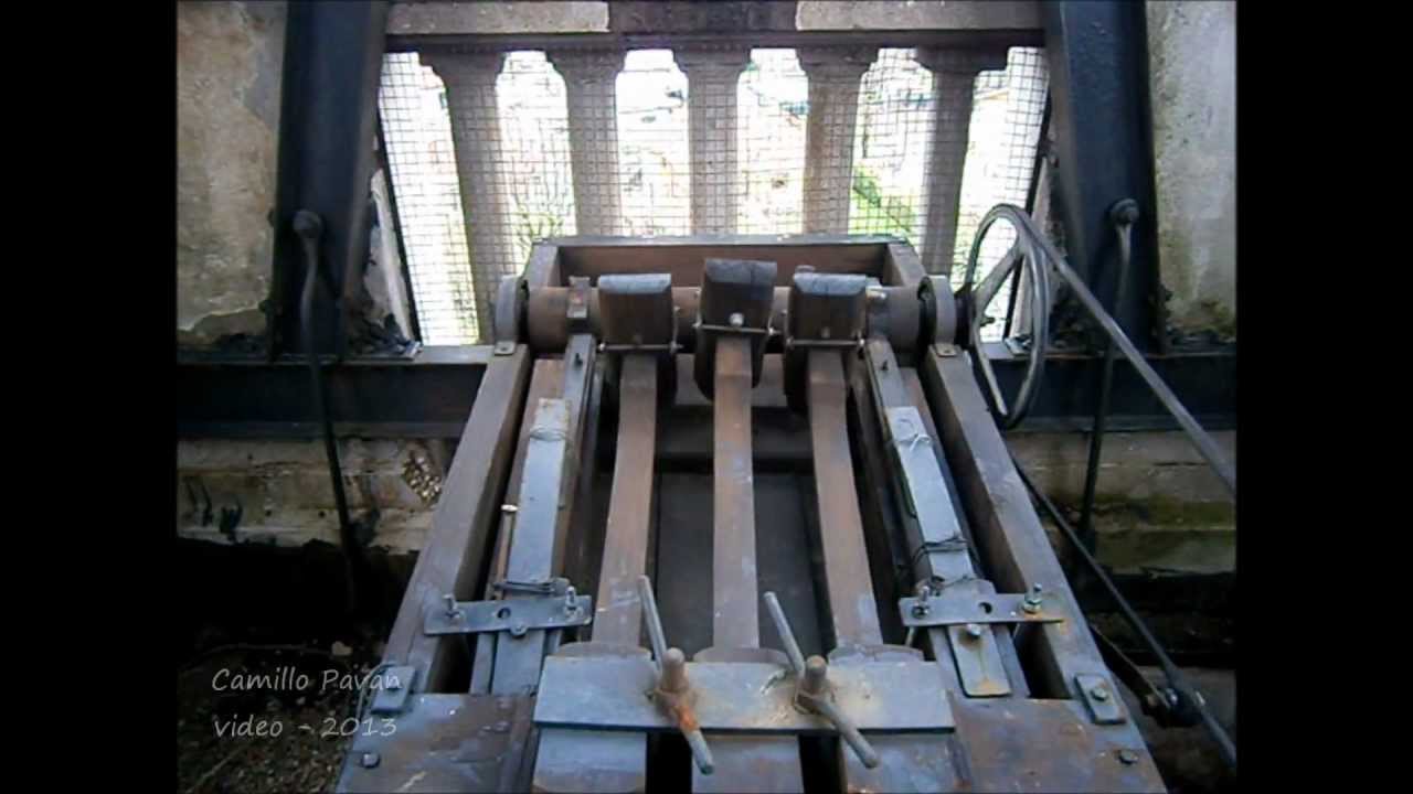 Villanova d'Istrana, TV: tacciono le campane, suona el rebegon/ribegon - (Venerdì Santo 2013)