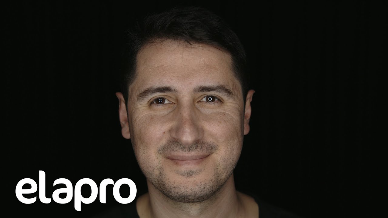 Face #3 [ Nationality: Turkish - Age:39 ]