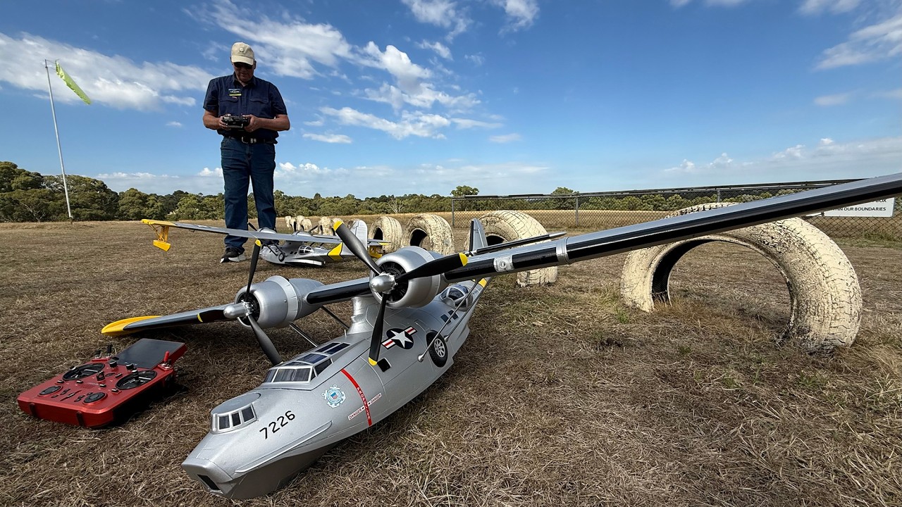 Hobby King RC Catalina Formation Flight
