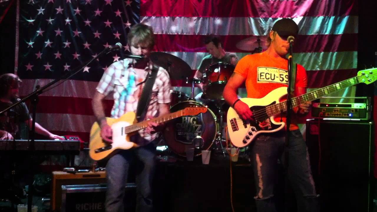 Tom Petty - Last Dance with Mary Jane live - cover by Rickie S.