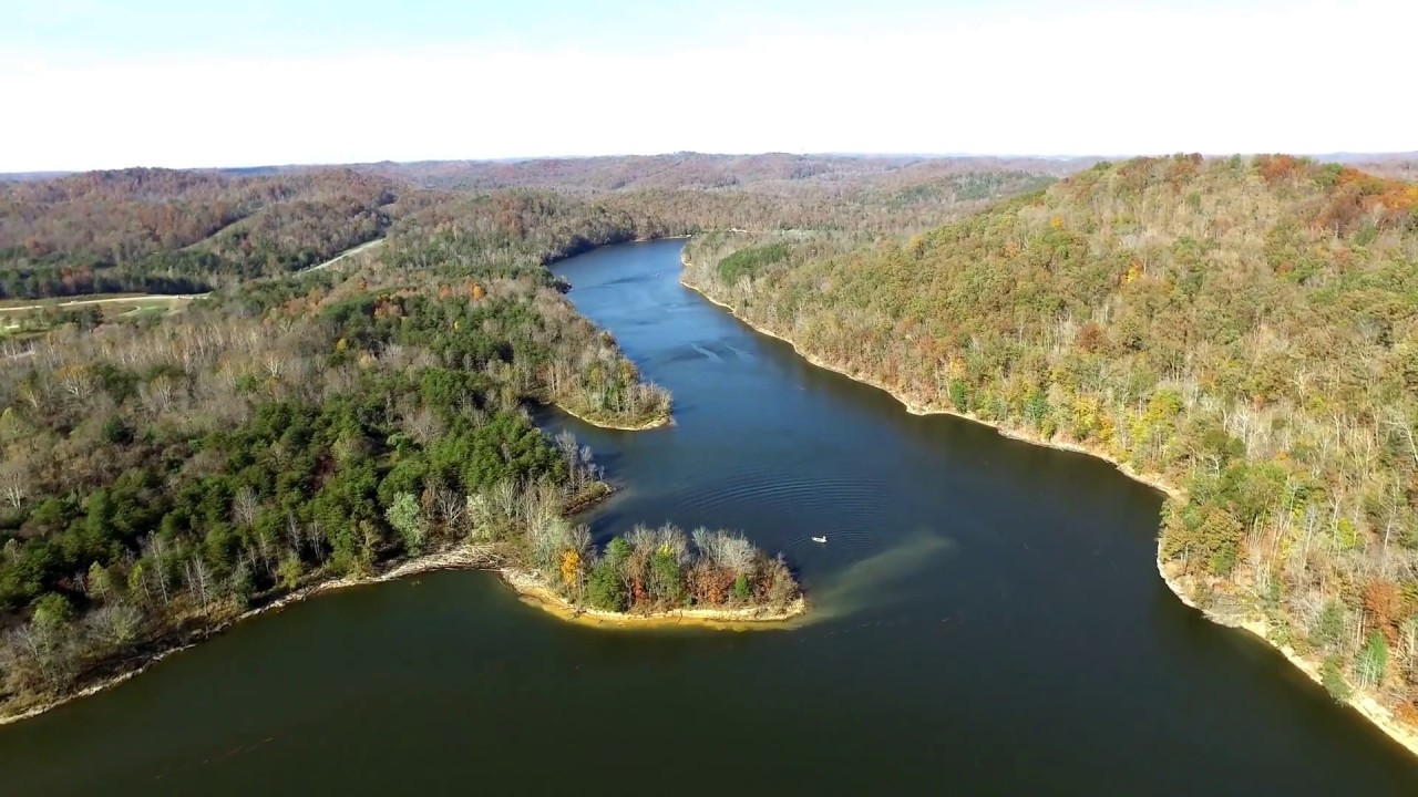 Grayson Lake - Fall Colors - Aerial 4K
