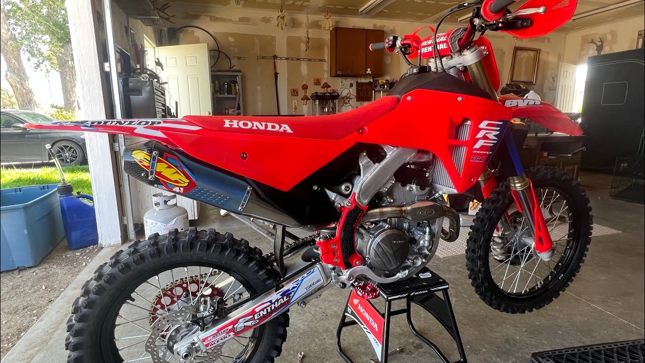 Installing FMF 4.1 titanium full system exhaust. *2025Crf250rx*