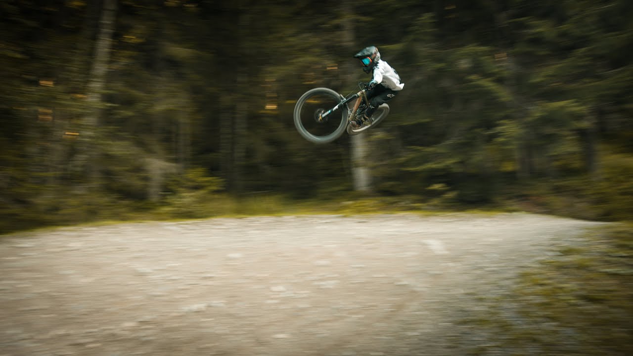Vinci Vodan shredding Leogang Bikepark