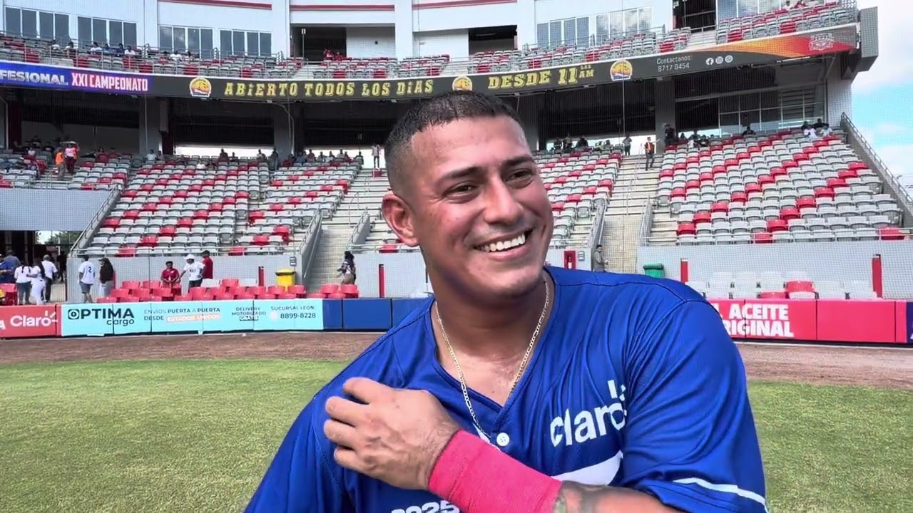 Melvin Novoa agradece a José R Ocampo 