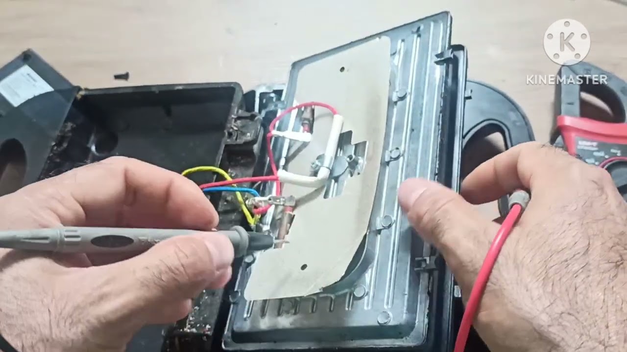 Sanduicheira não esquenta (RESOLVIDO)