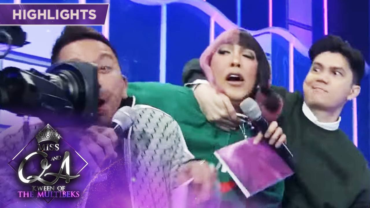 Vice jokingly pushes Jhong in front of the camera | Miss Q and A: Kween of the Multibeks