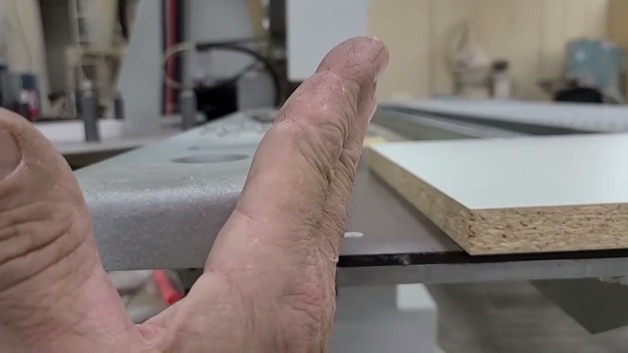 Edgebander 101. Spindle Vs Panel Edge. Which is the problem?