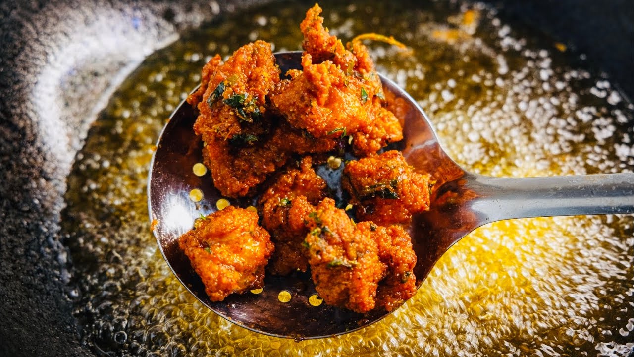 Chicken Pakora Recipe | Crispy & Juicy Street Style Chicken Pakoda at Home