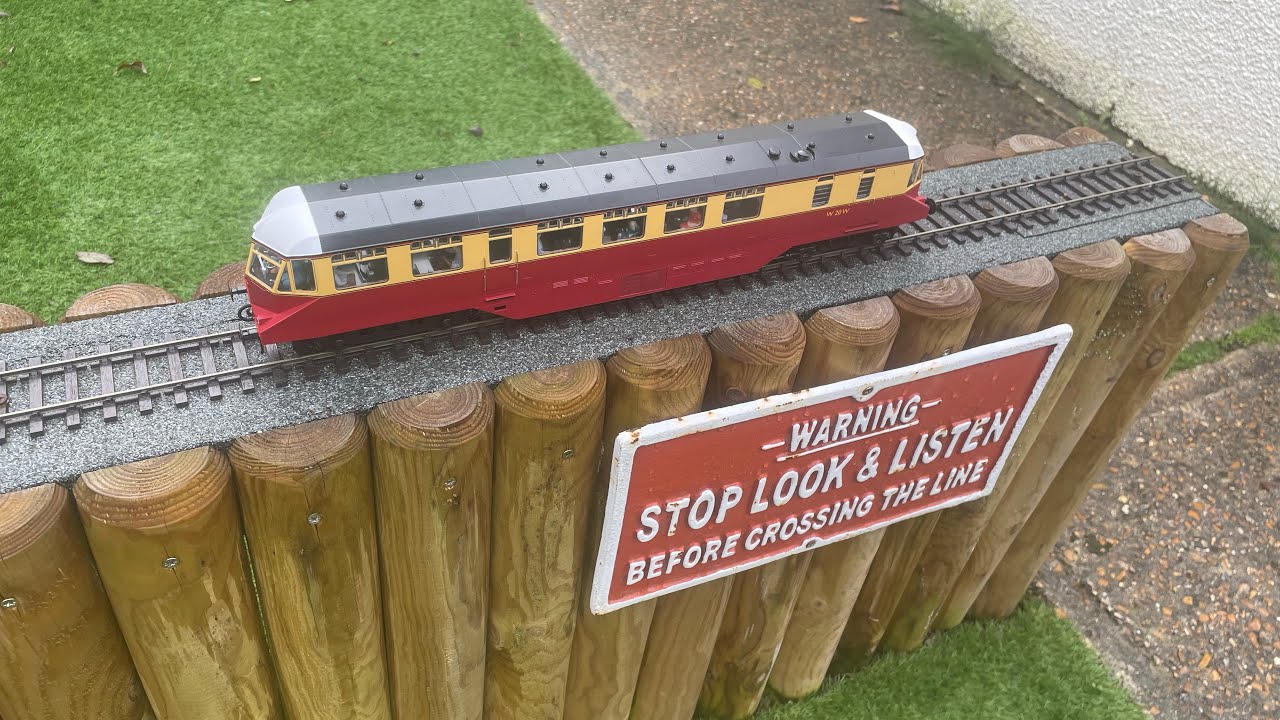 Heljan o gauge GWR Railcar DCC SOUND