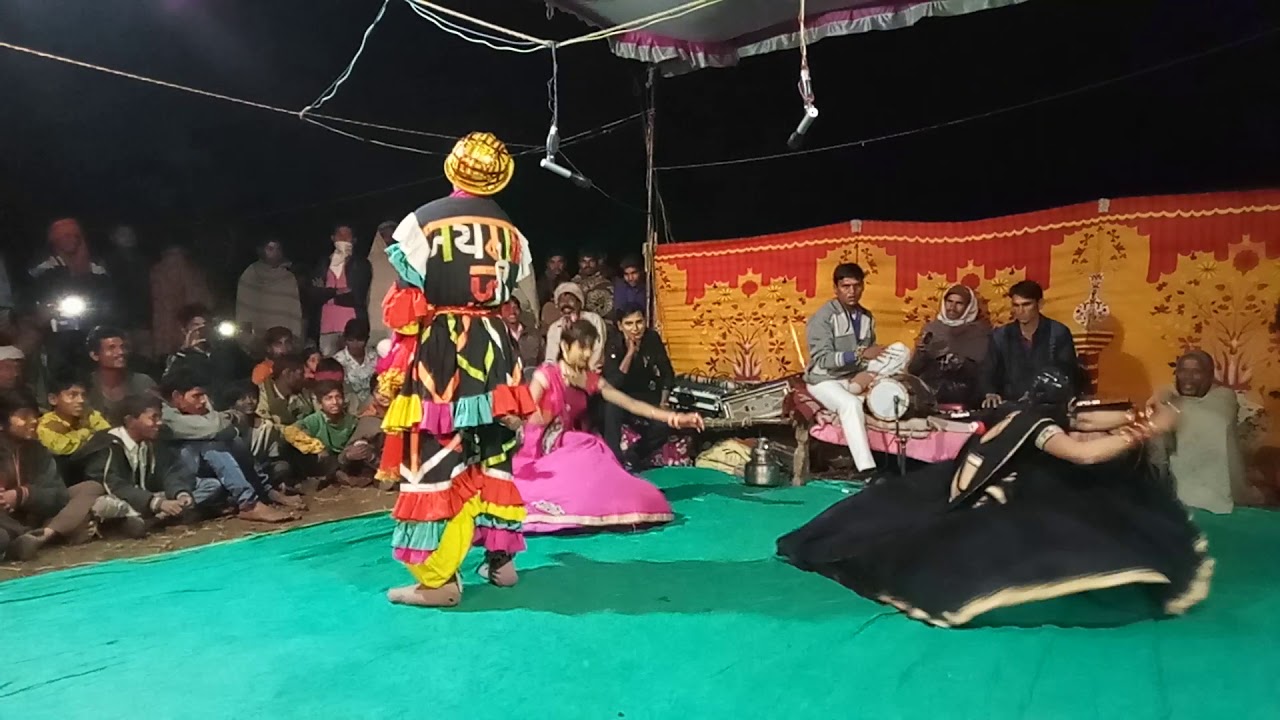 आदिवासी नाटक टांडा  ग्राम कॉलदेवी मे राकेश एंड संतोष ने बोहत-बोहत मजा लादिया /9098317368