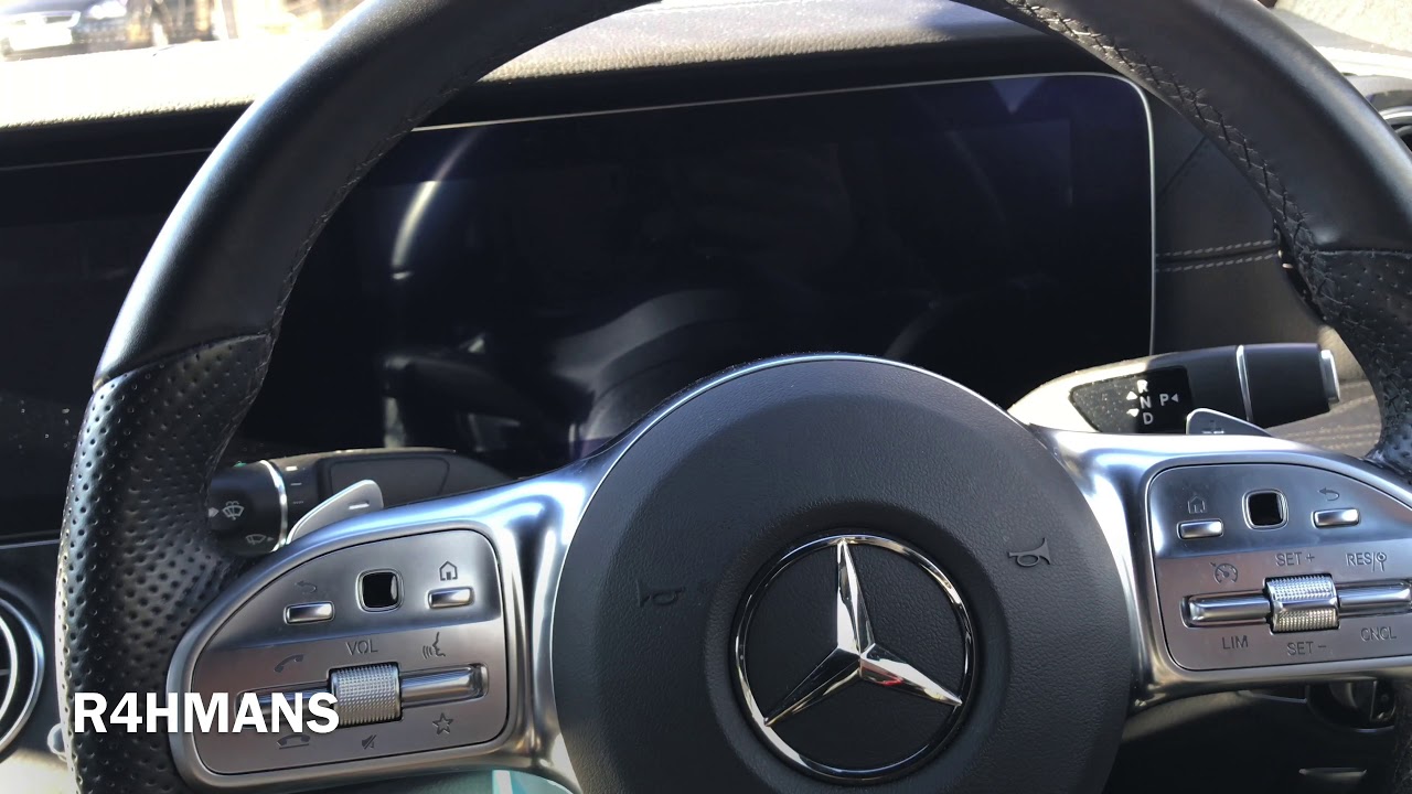 Получите Netflix и YouTube на Mercedes E-Class