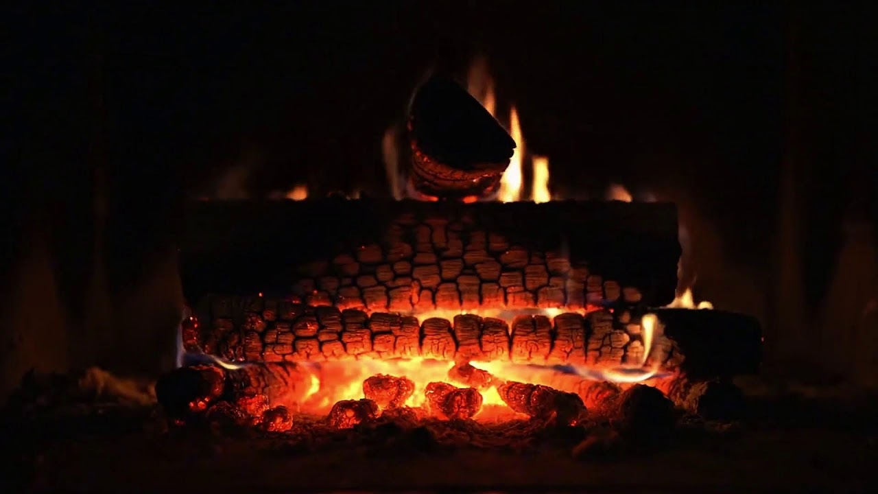Relaxing Fireplace Atmosphere with Natural Crackling Fire for Relaxation
