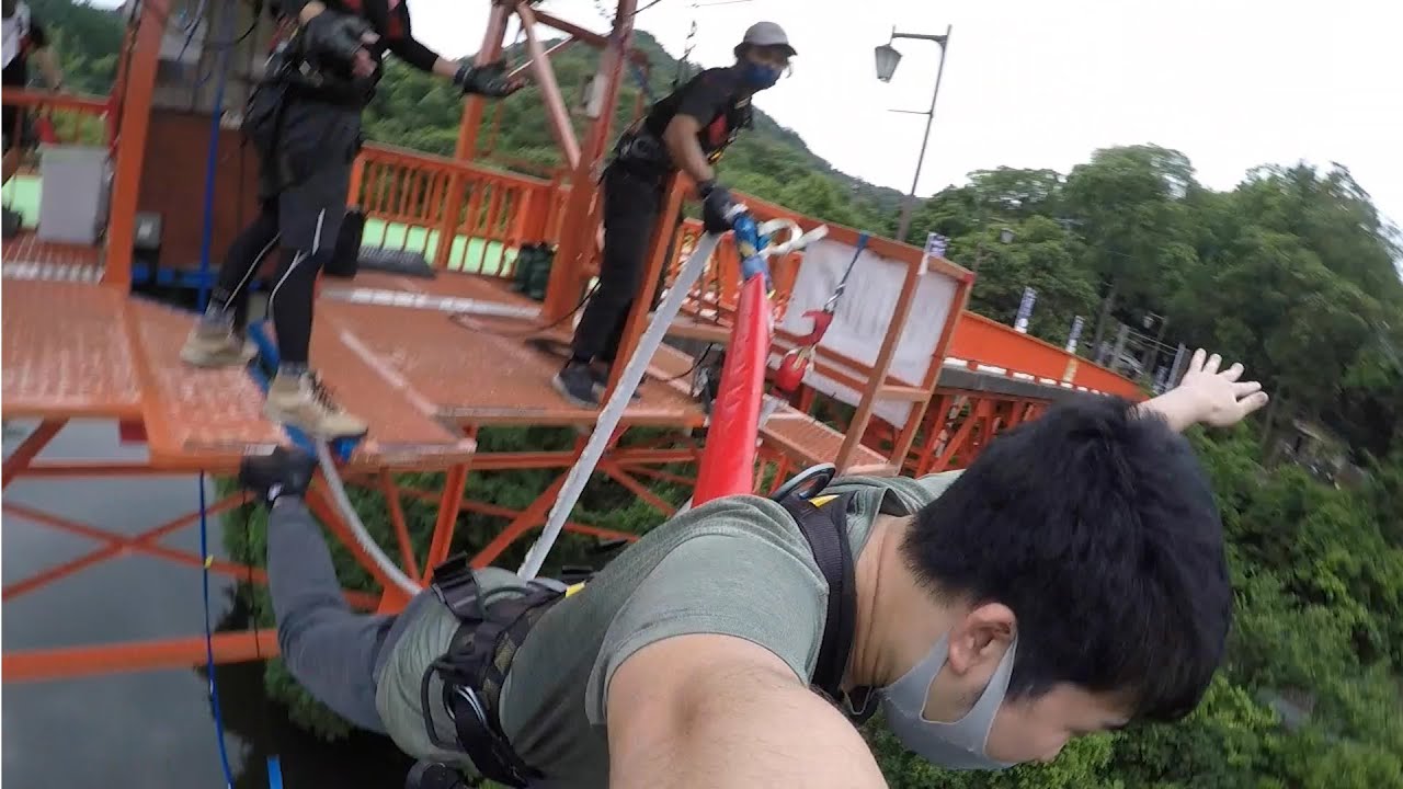 【ドッキリ】学校終わりの友達を連行してバンジー飛ばせた結果www